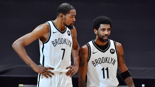 1656032299766037944.jpg kevin-durant-kyrie-irving-01082022-getty-ftr_q19k5pjk4gmq1sgsto5i28u46.jpg