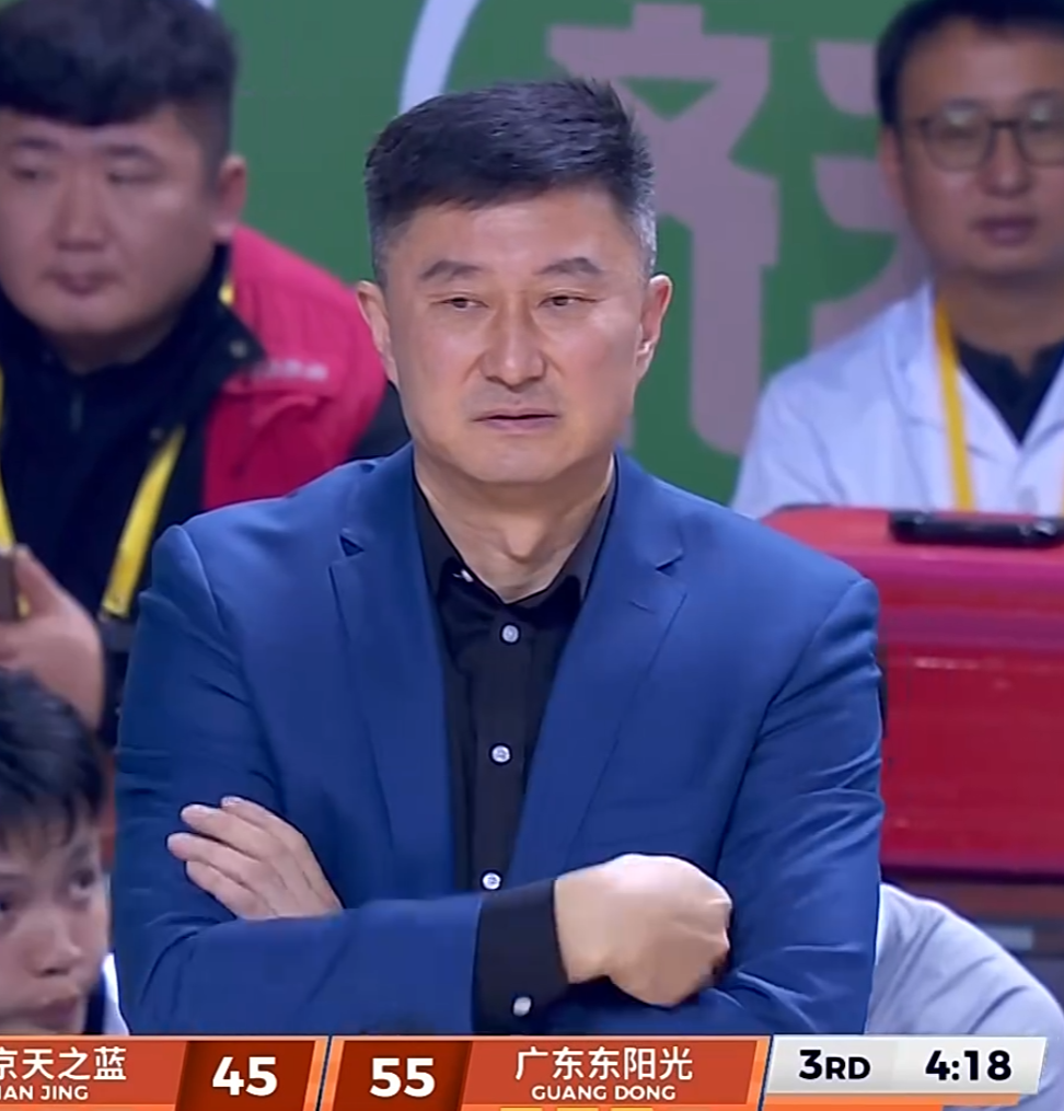 kaiyun网站-广东迎来终局之战！杜锋接受大考，胡明轩证明自己，徐杰逆转关键